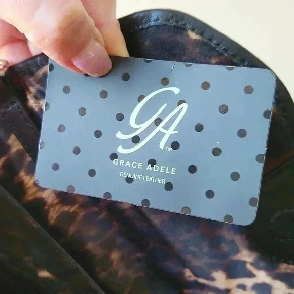 Grace Adele Genuine Leather Clutch Purse Black - Picture 10 of 16